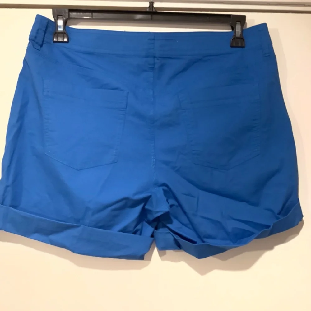 DKNY JEANS size 12 bright blue shorts - Picture 4 of 6